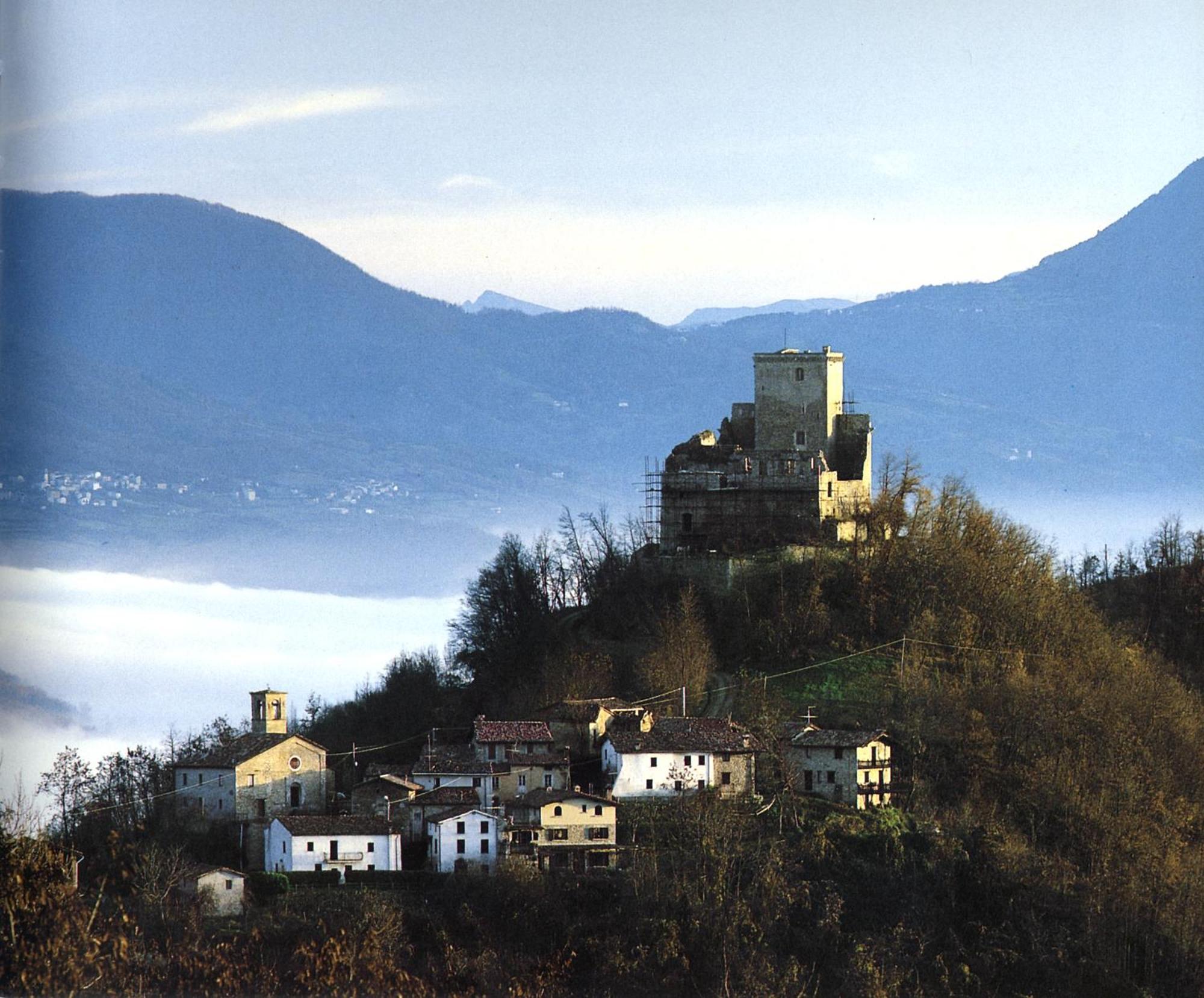 Casavacanzedezza Montecalvo Versiggia Exterior photo