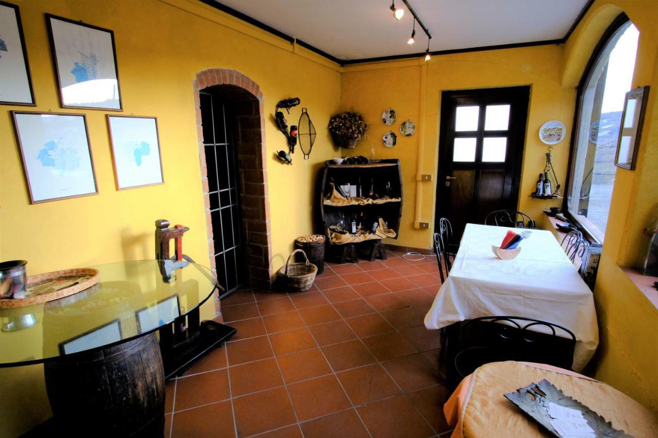 Casavacanzedezza Montecalvo Versiggia Exterior photo